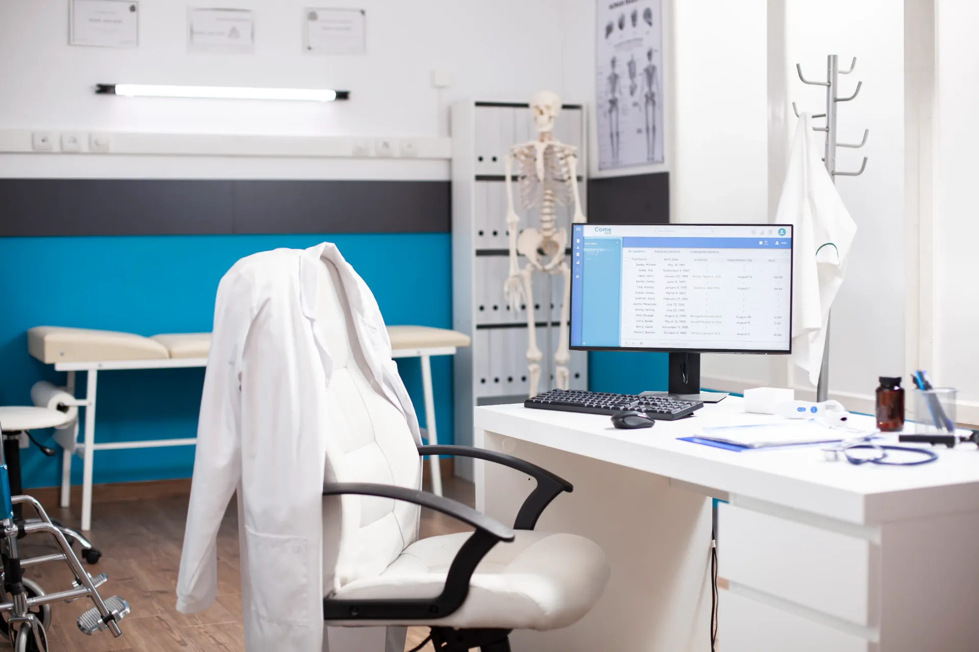 [09] Clinic Management System